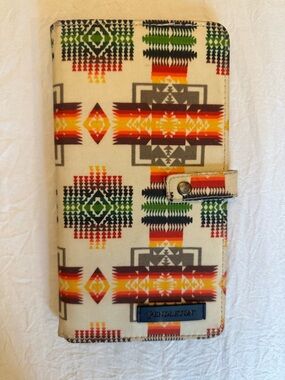 Pendleton Chief Joseph Passport Wallet in Cream with Red, Orange & Yellow